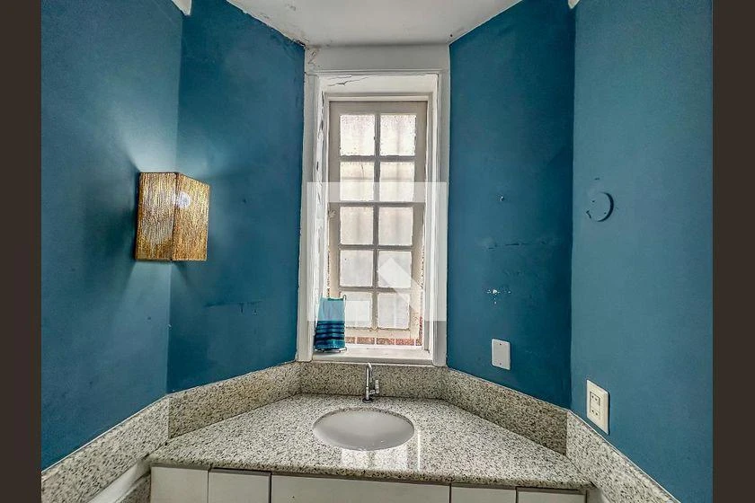 Casa com 4 quartos, jardim privativo e 300 m² — photo 32