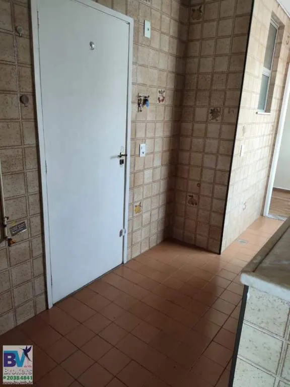 63 m² apartment with 2 bedrooms and 1 parking spot — photo 2