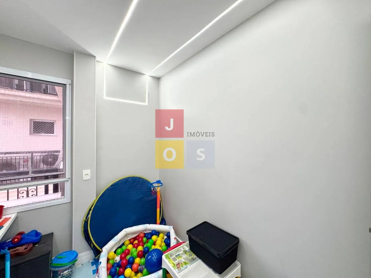 Apartamento mobiliado, 193 m², com janelas do piso ao teto — photo 80