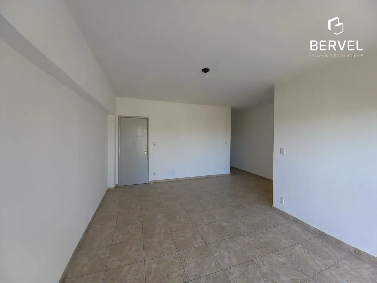2-bedroom apartment of 98 m² with balcony — photo 7