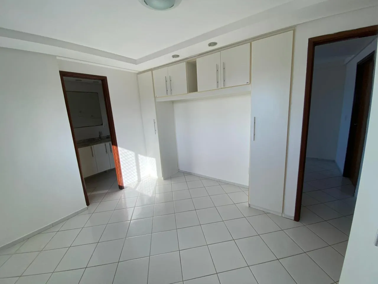 93 m² apartment with 2 bedrooms and a balcony — photo 7
