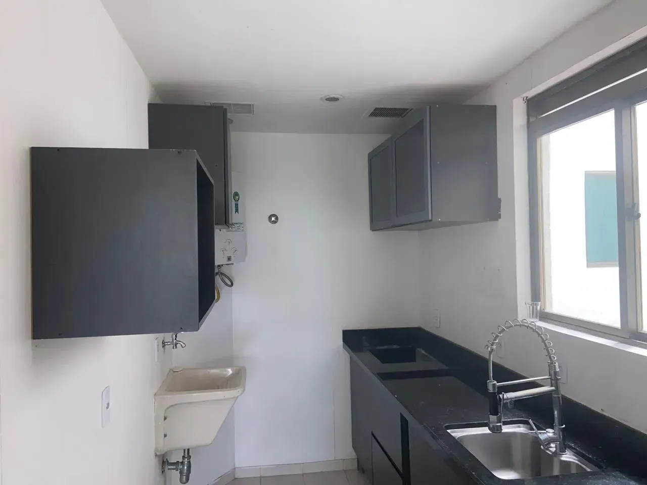 Apartment, 88 m², with a water view — photo 2