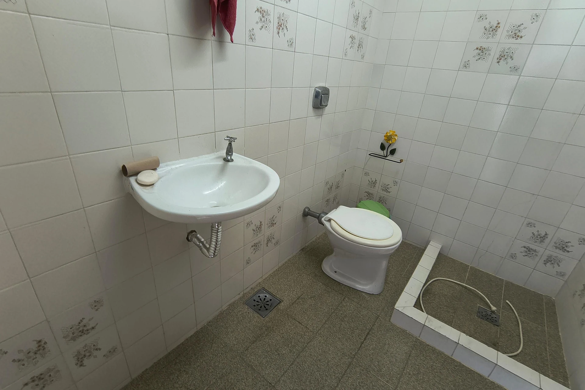 Jacuzzi y 3 dormitorios: casa de 742 m² — photo 72