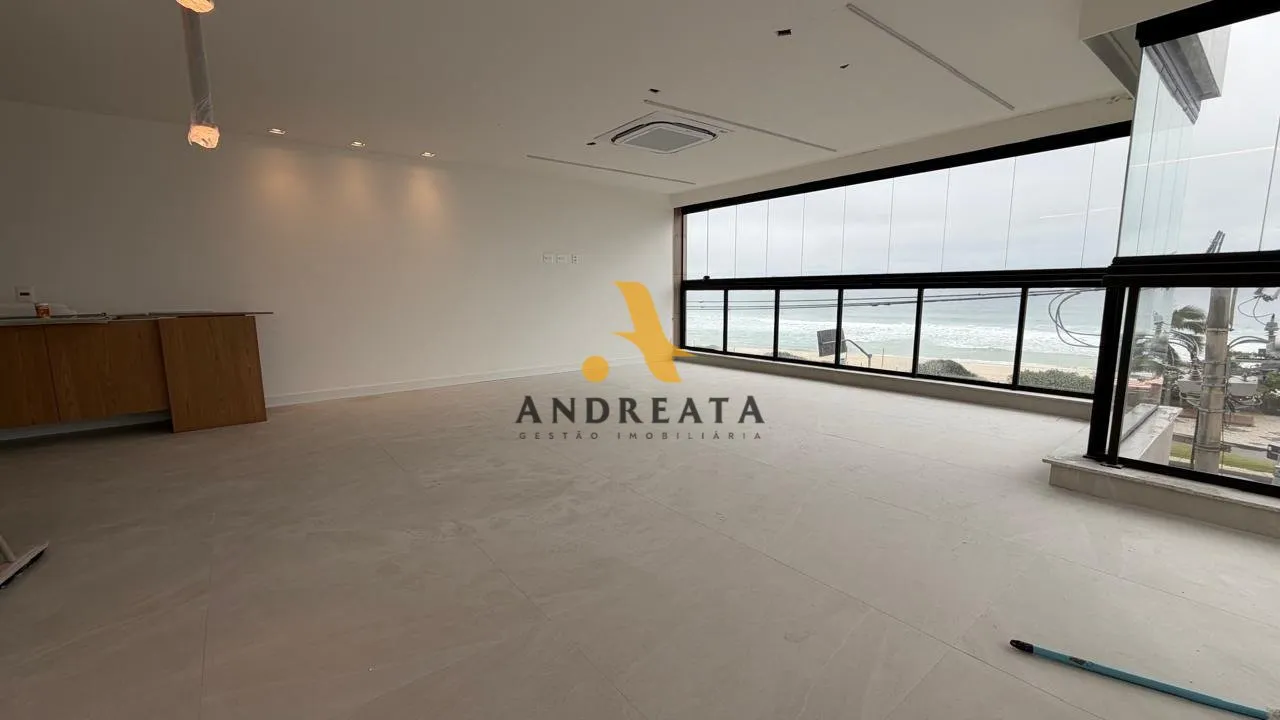 Apartment on the 2nd floor with a water view — photo 7