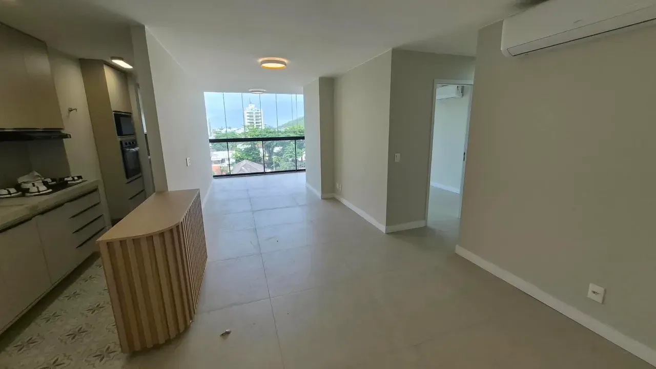 3-bedroom apartment with floor-to-ceiling windows — photo 19