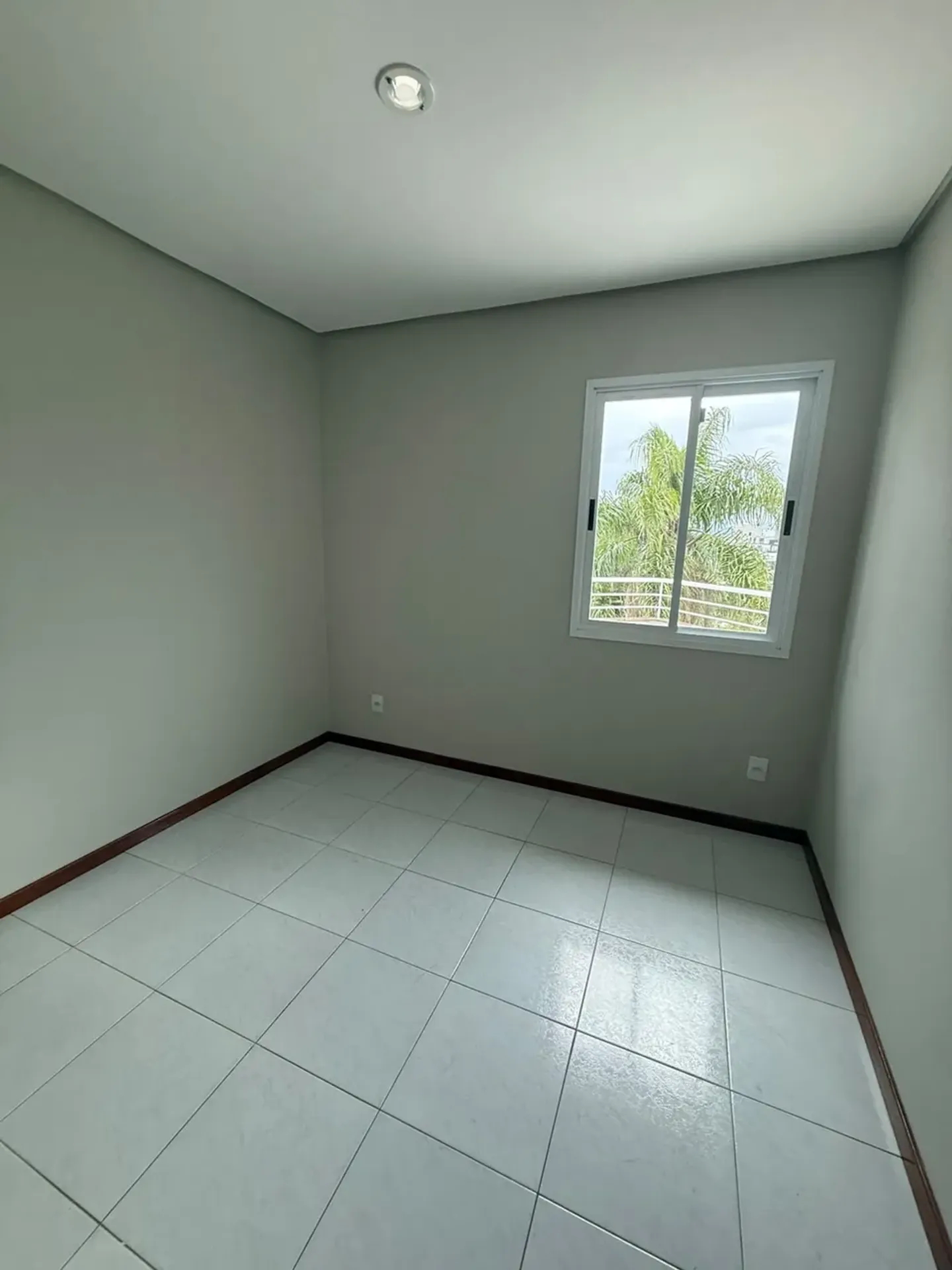 Water view in a 3-bedroom house, 180 m² — photo 28