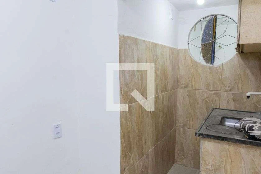 Estudio sin amueblar de 30 m² con 1 baño — photo 9