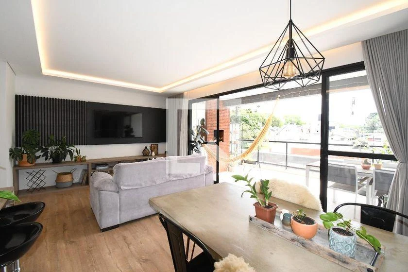 3-bedroom apartment with a home office — photo 11
