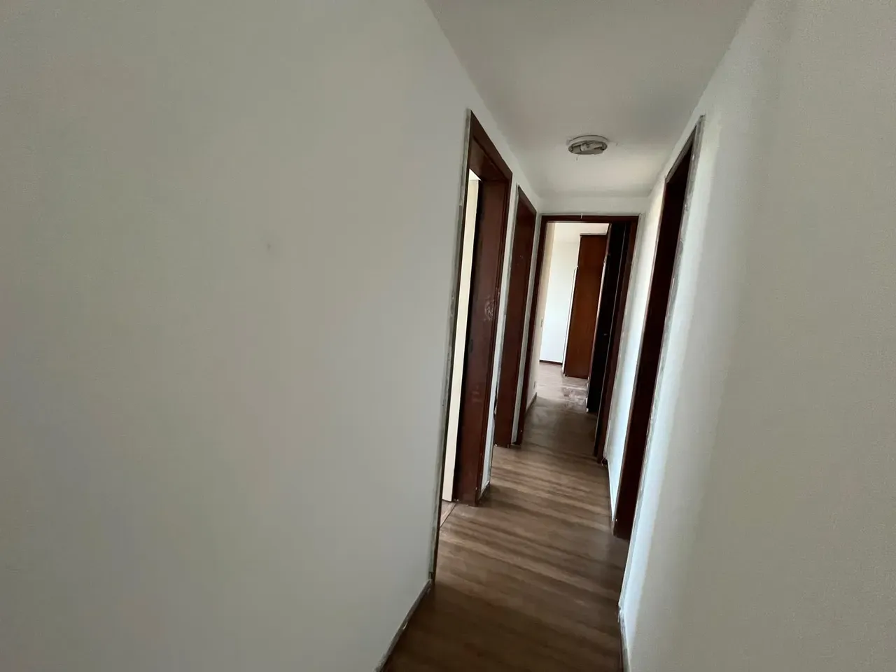 Apartment on the 10th floor with wood or laminate floors — photo 19