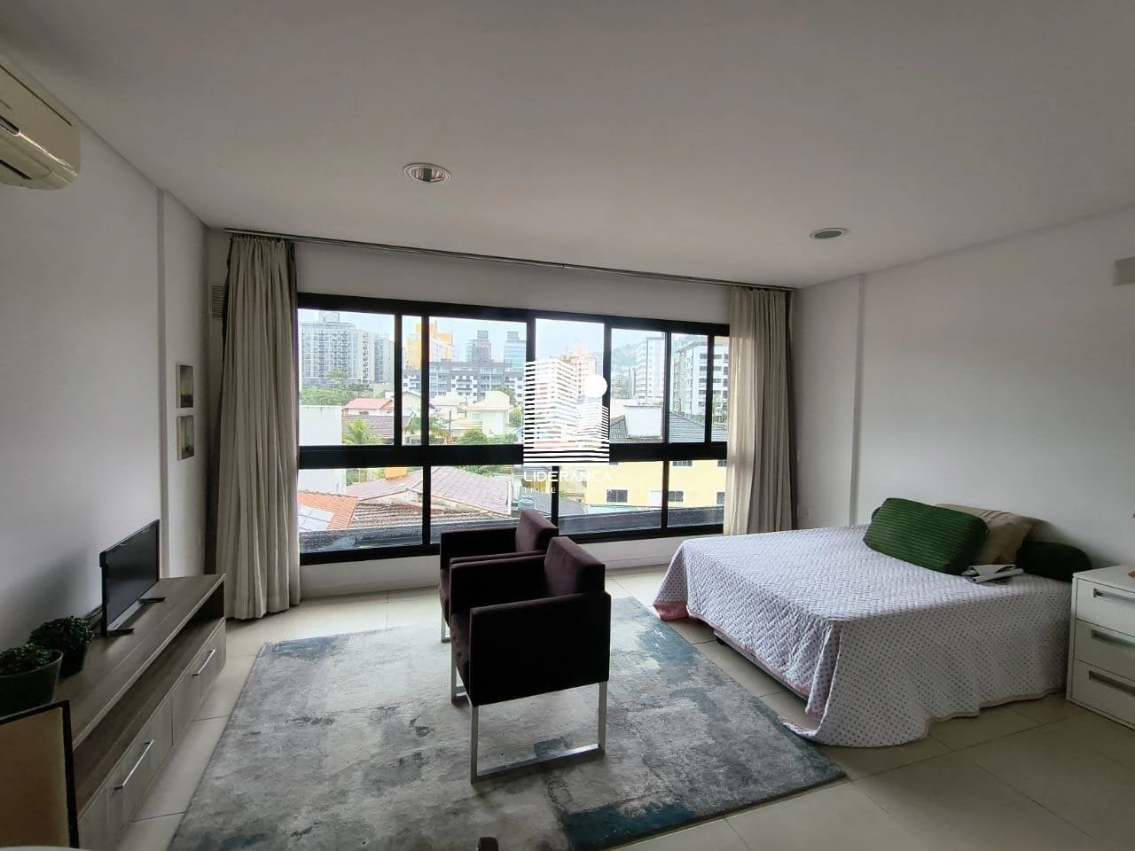Washing machine in a one-bedroom apartment, 85 m² — photo 4