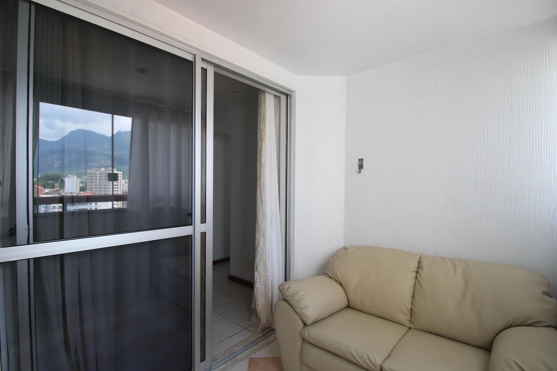 Apartamento mobiliado com 2 quartos e máquina de lavar — photo 2