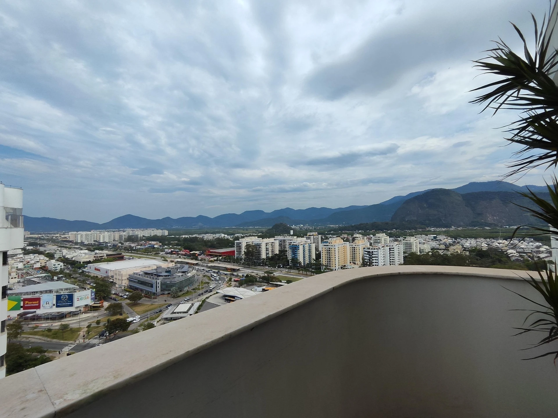 Apartamento mobiliado com 2 quartos em suíte e varanda — photo 8