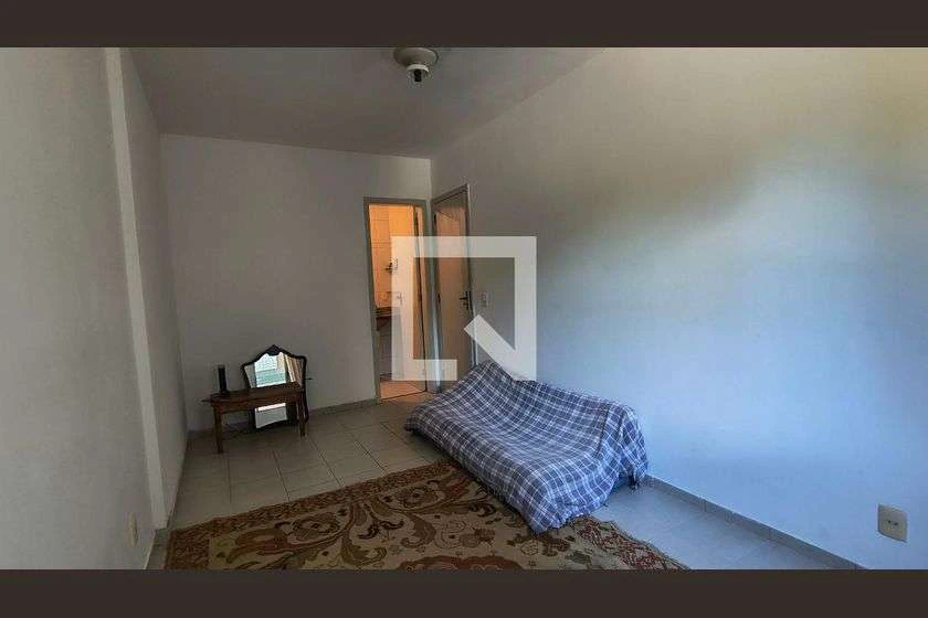 Furnished 68 m² apartment with 2 bedrooms — photo 11