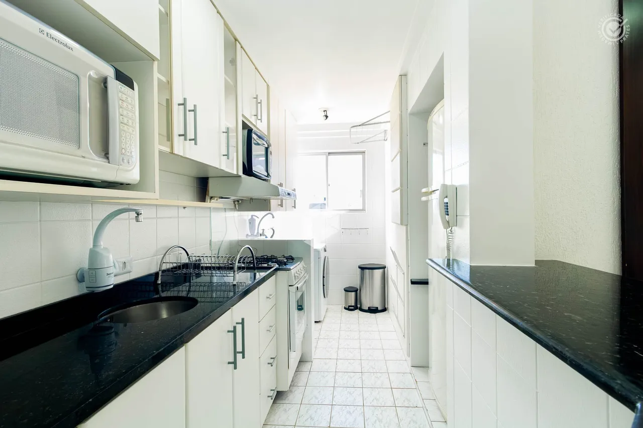 2-bedroom apartment with a private BBQ area — photo 7