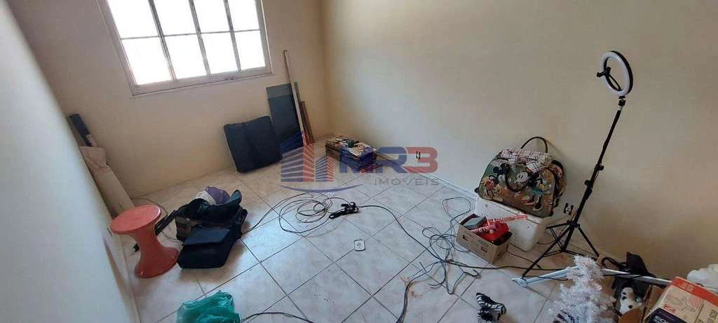 Furnished house with 5 bedrooms and a home office — photo 13