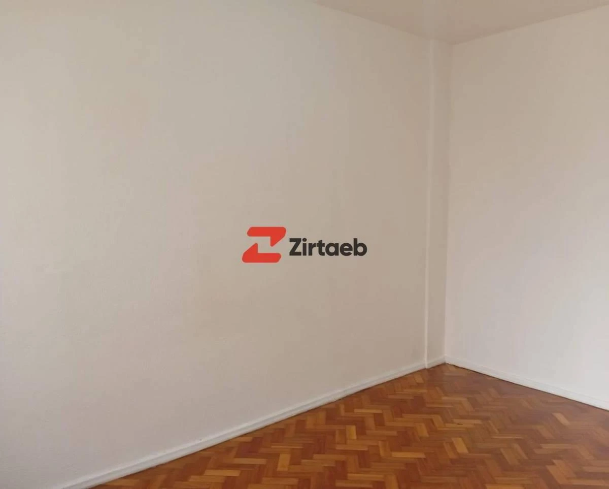 2-bedroom apartment with wood or laminate floors — photo 13