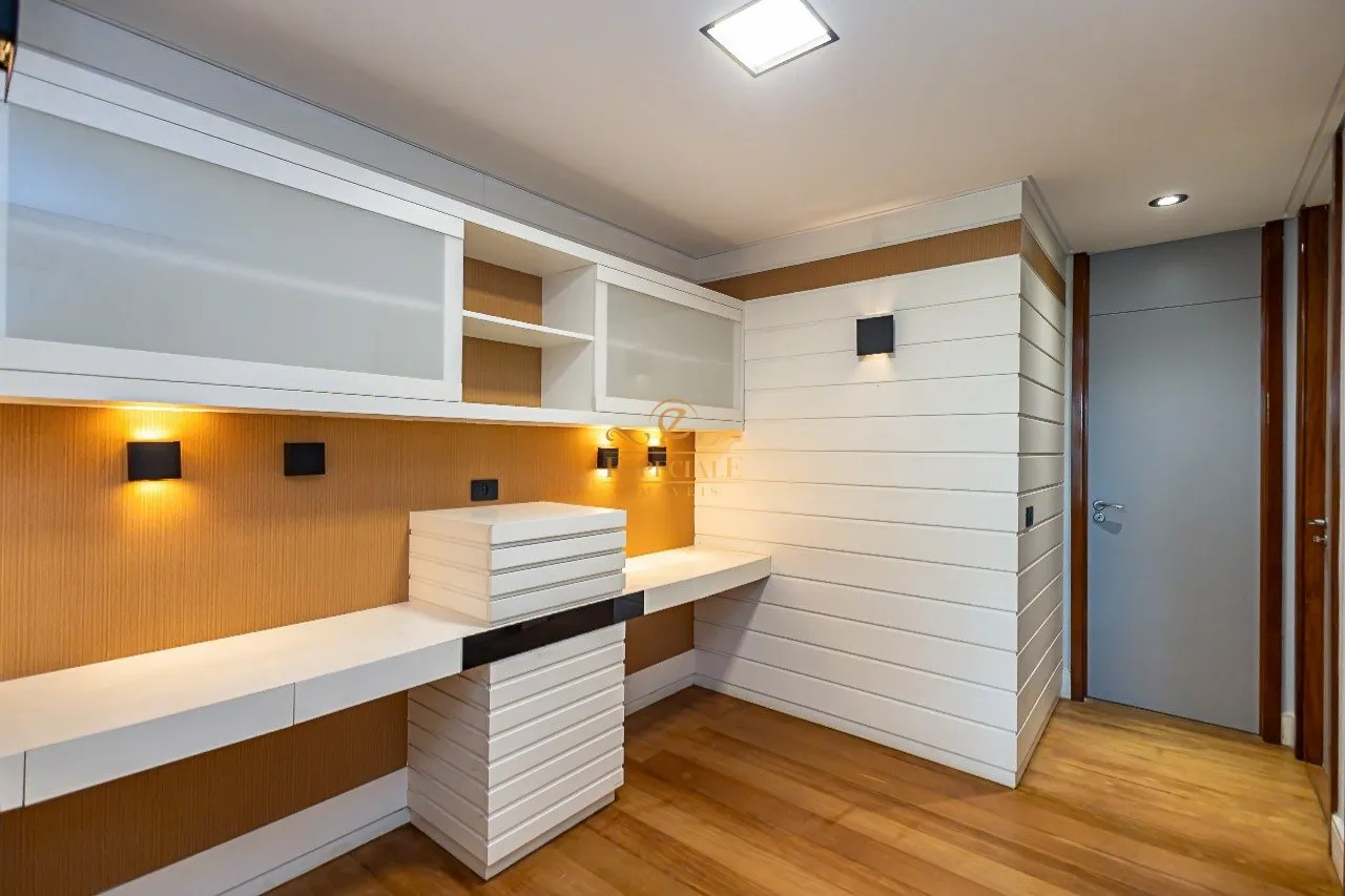 800 m² unfurnished house with gas open-plan kitchen — photo 38