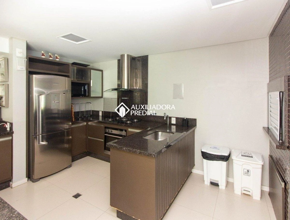Furnished apartment, 128 m², with a home office — photo 18