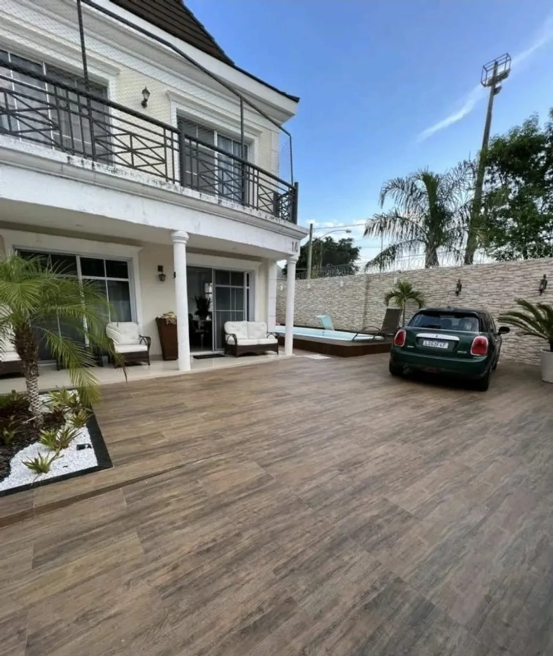 Furnished rental house with 4 bedrooms and 5 bathrooms — photo 7