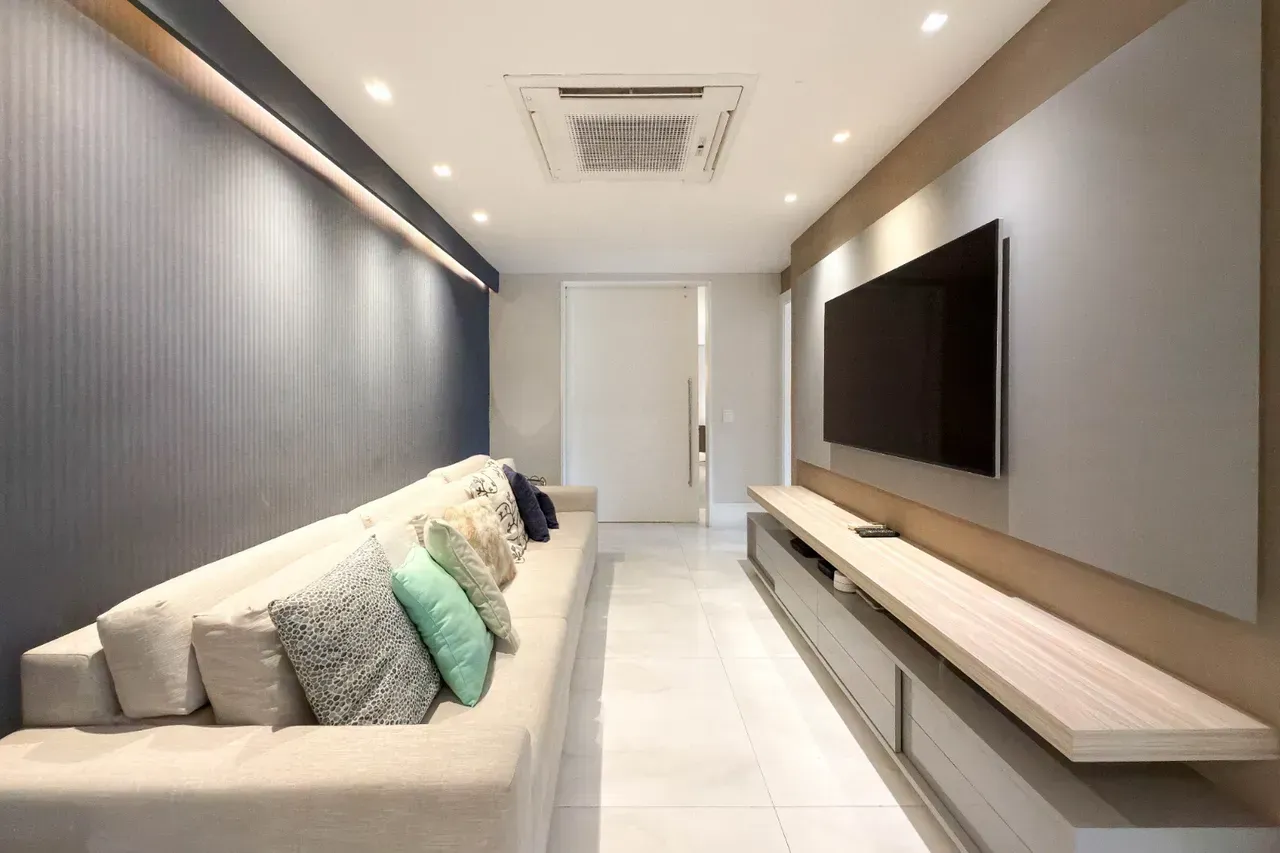 Furnished apartment with 4 bedrooms and 5 bathrooms — photo 4