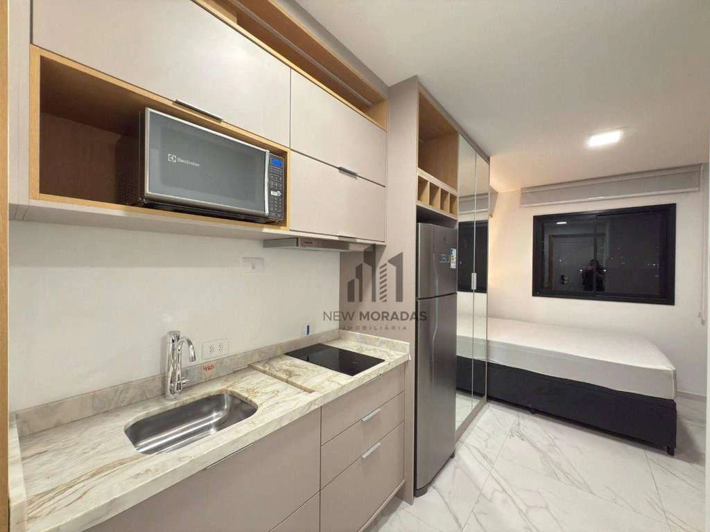 17 m² studio with 1 parking spot and a private-use pool