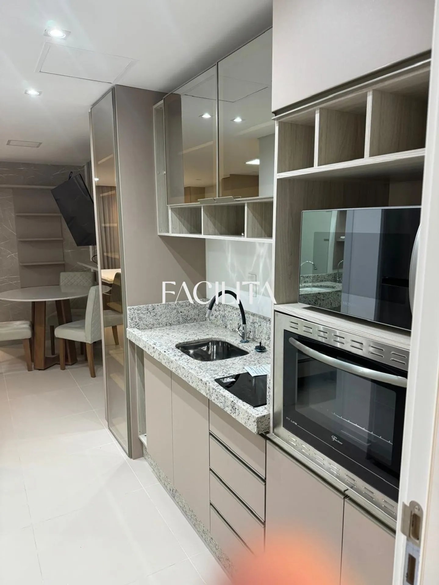Apartamento de 1 quarto com ar-condicionado e vaga
