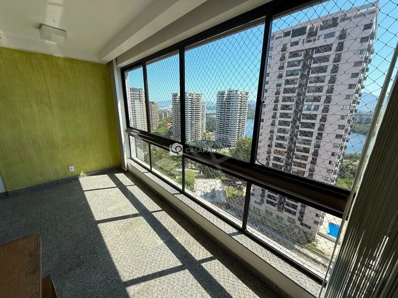 1-bedroom apartment with 2 bathrooms and balcony — photo 6