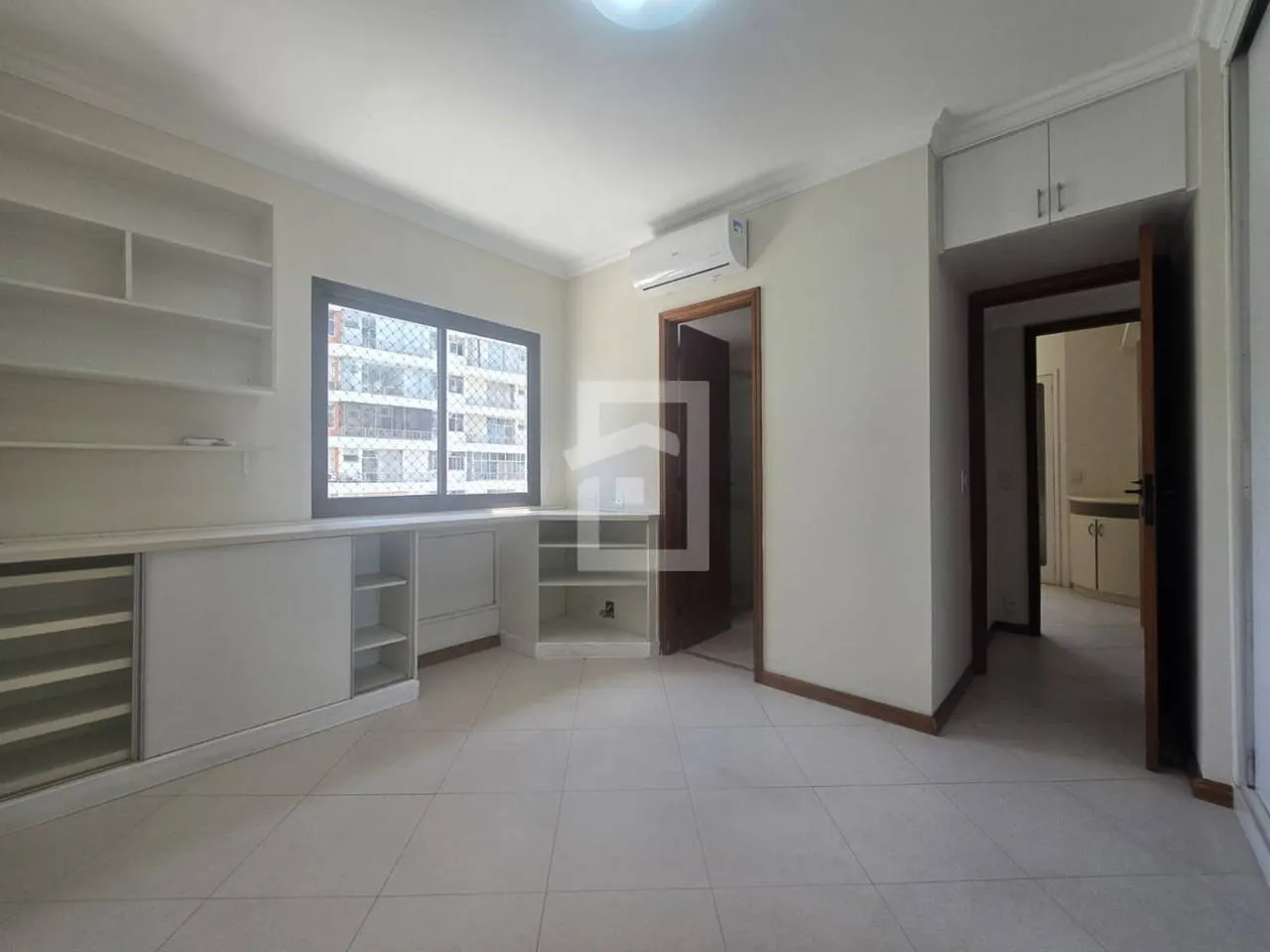 Home office in a 3-bedroom apartment, 105 m² — photo 19