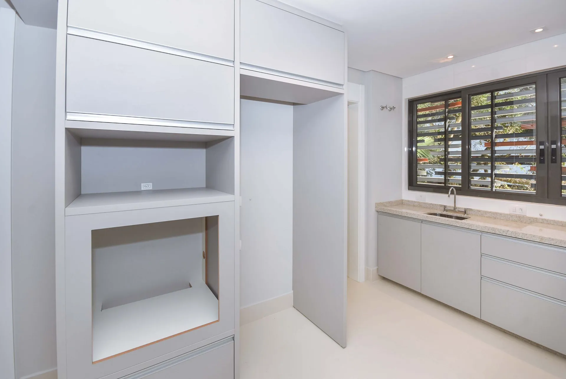 3-bedroom apartment with 182 m² and 2 parking spaces — photo 16