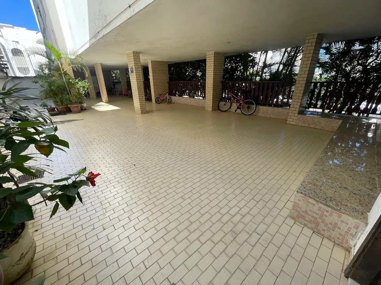 Apartment with 2 bedrooms, 2 bathrooms and 1 parking space — photo 33