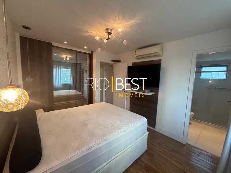 Furnished 3-bedroom apartment with balcony — photo 29