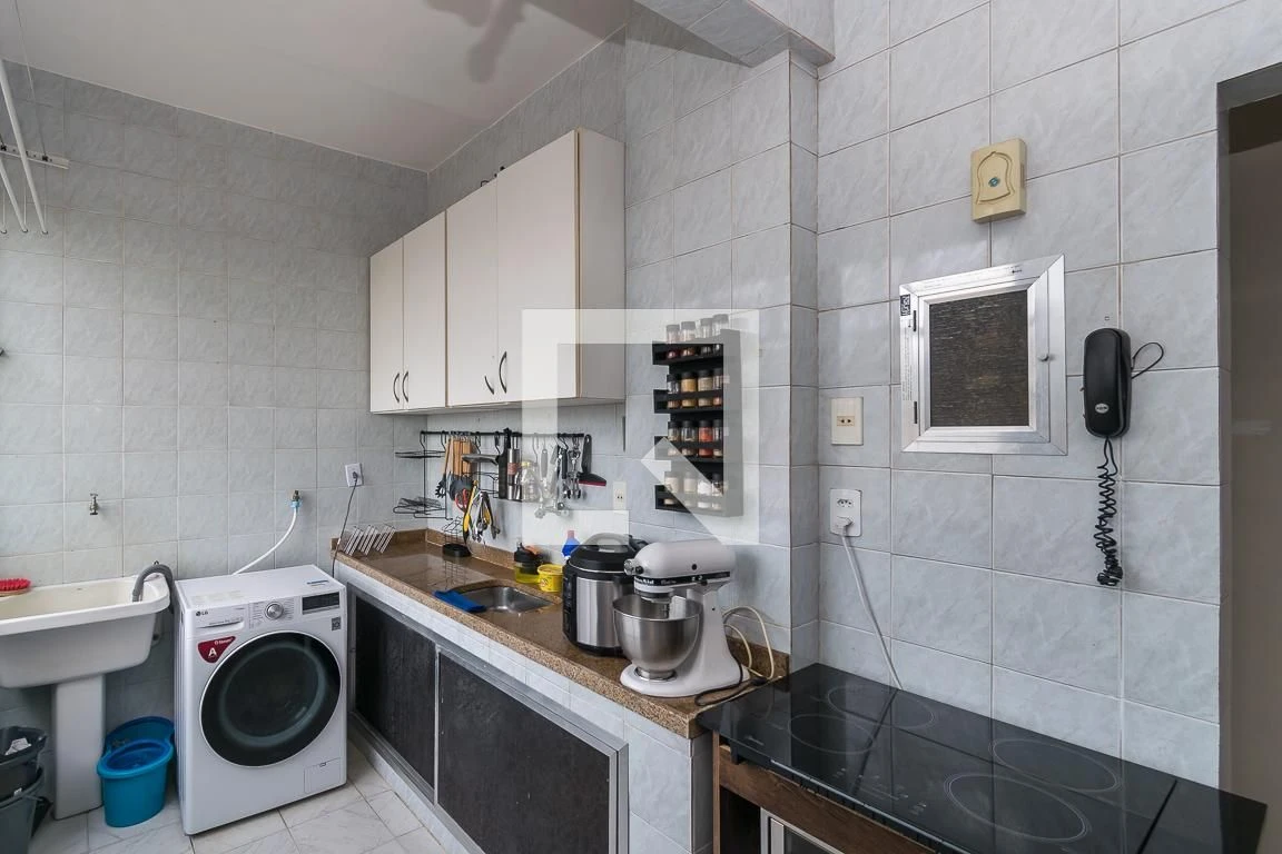 Furnished apartment, 52 m², with a home office — photo 2