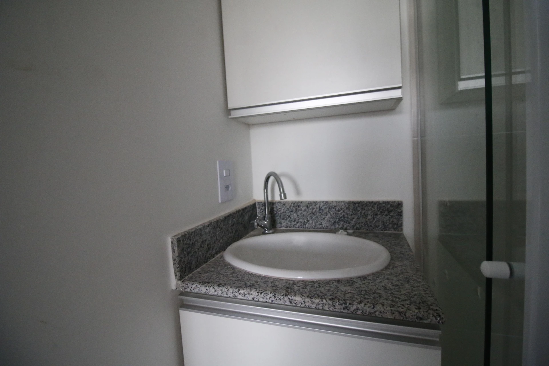 Home office in a 2-bedroom apartment, 130 m² — photo 39
