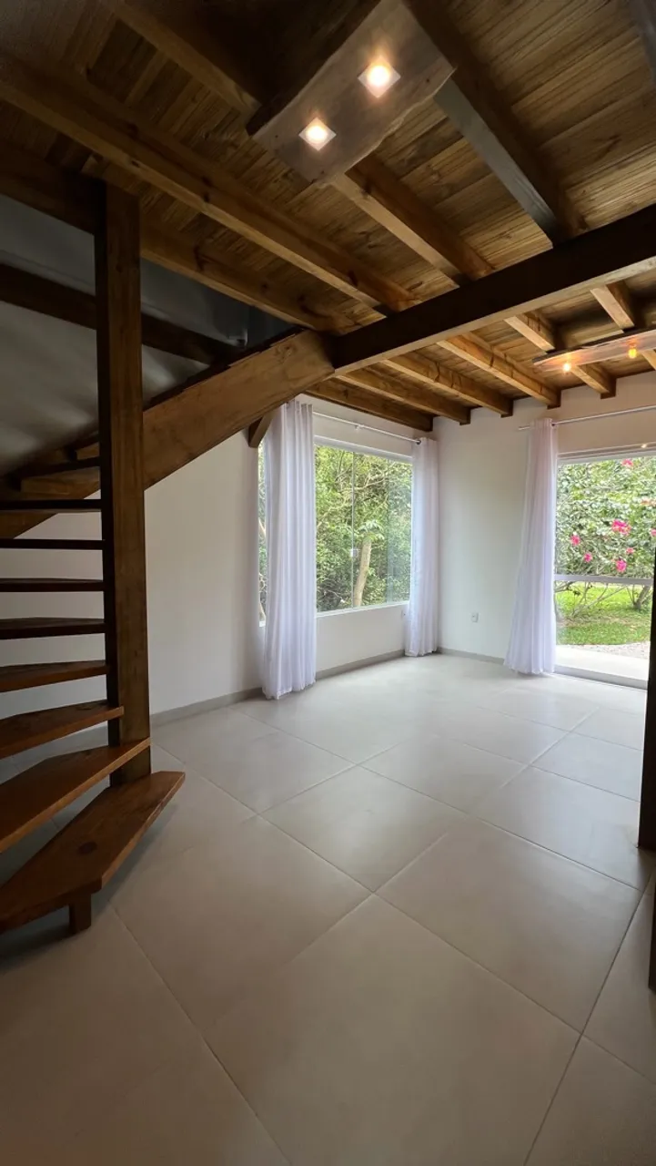 One-bedroom house with a park view — photo 14