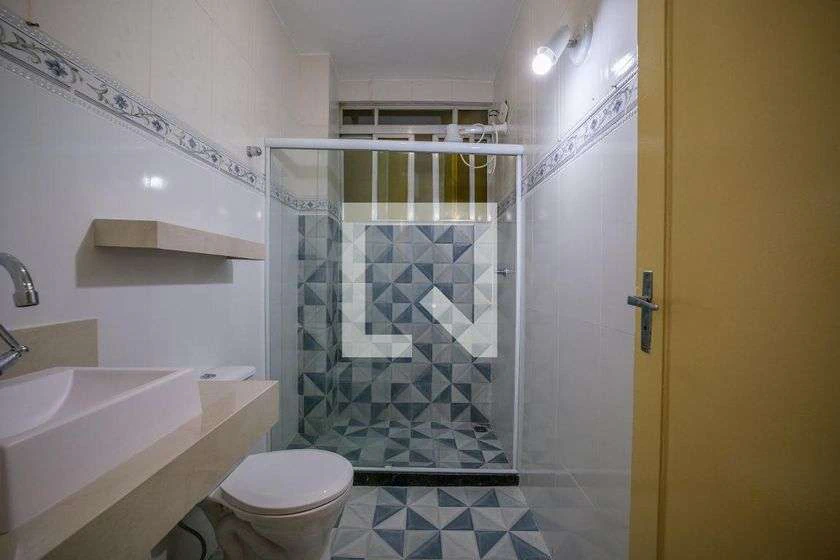 80 m² apartment with an open-plan kitchen and 2 bedrooms — photo 23