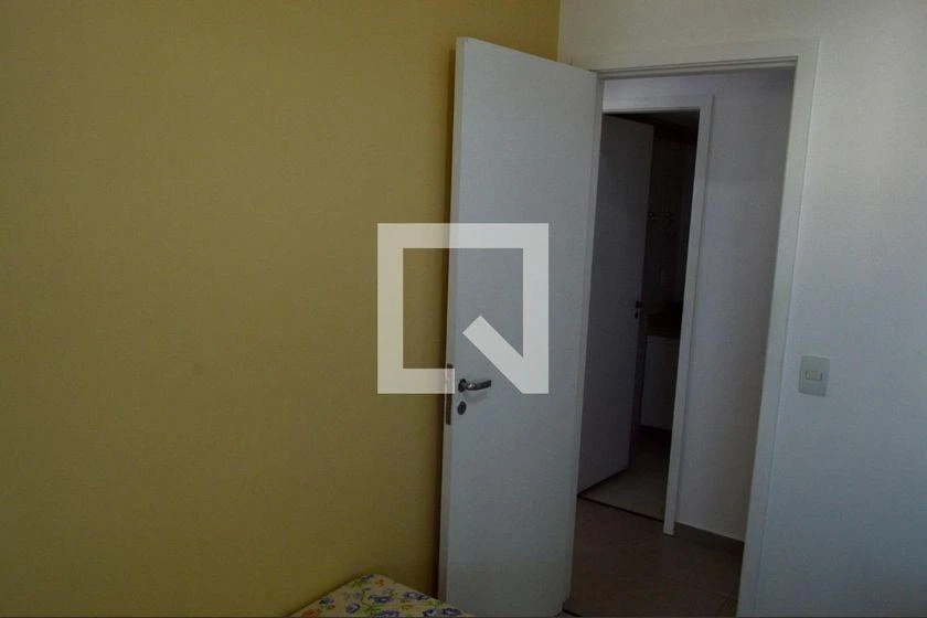 3-bedroom apartment in a building with a gym — photo 4