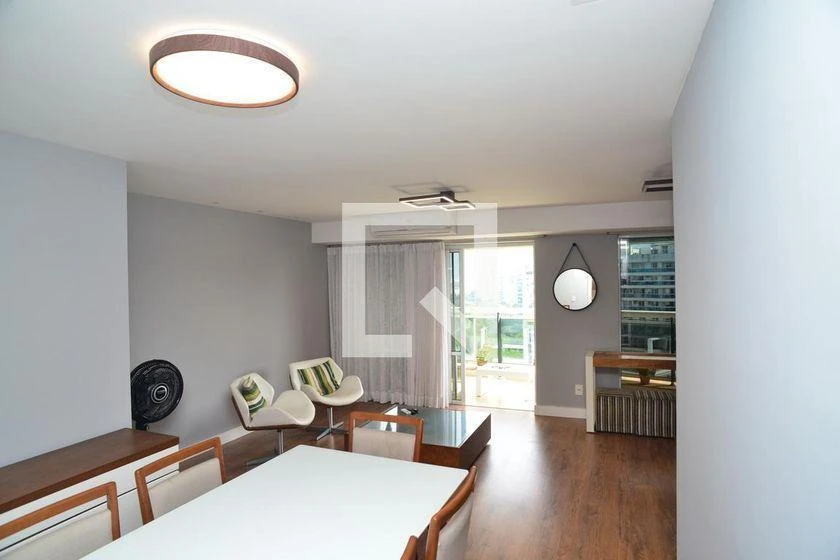 4-bedroom apartment with 250 m² and 3 en-suite baths — photo 3