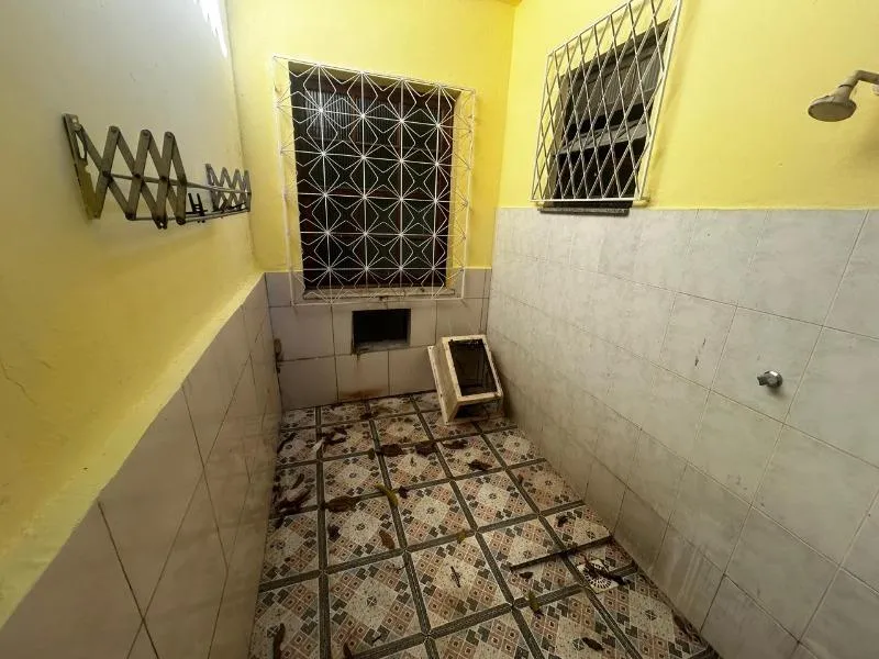 Casa com 3 dormitórios, 1 banheiro e cozinha fechada — photo 18