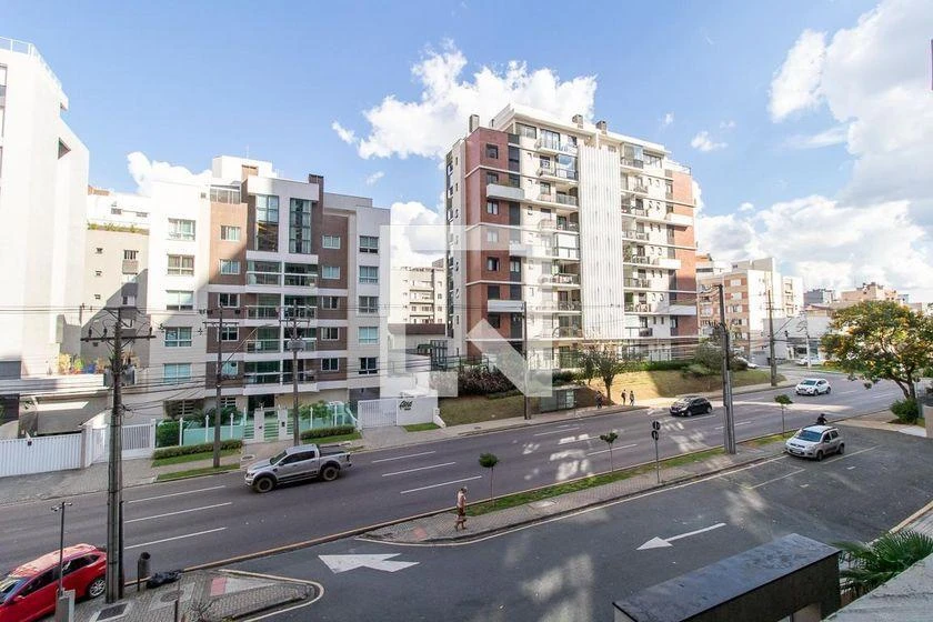 Furnished 3-bedroom apartment with 146 m² — photo 39