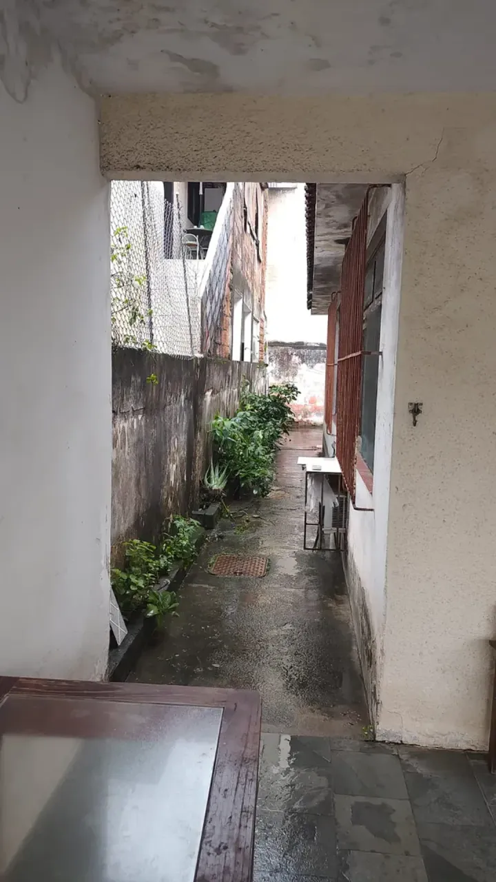 Casa com 3 quartos e 2 banheiros e 3 vagas de garagem — photo 5