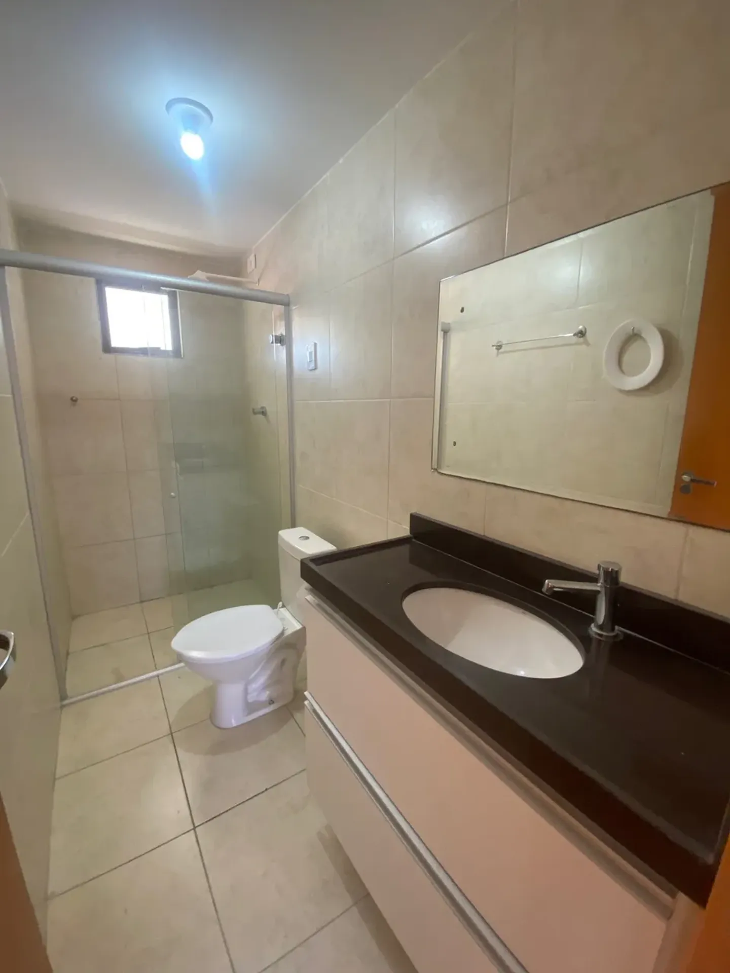 Квартира: 2 спальні, 1 з власною ванною кімнатою, 55 м² — photo 4