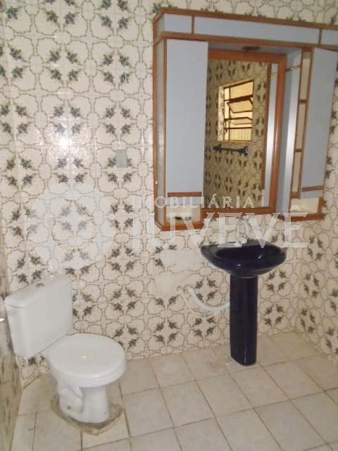 Ванна и 2 спальни: дом 85 м² — photo 2