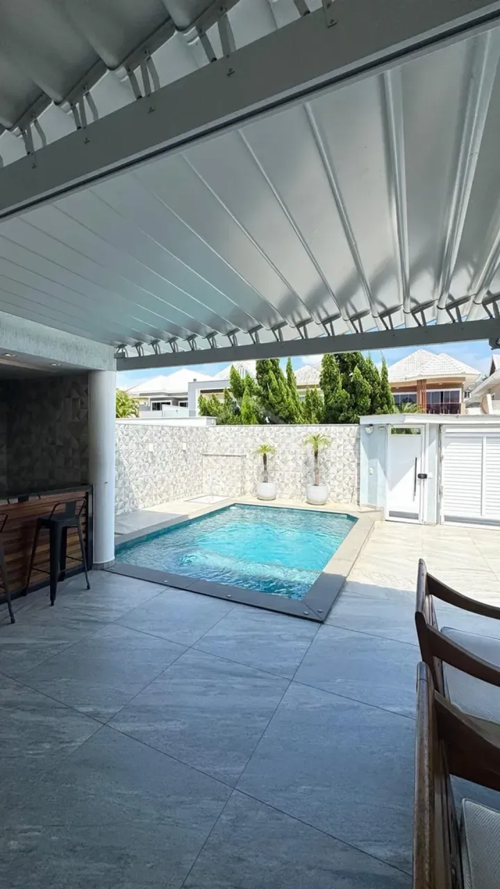 Furnished house with 4 bedrooms and 5 bathrooms, 300 m² — photo 12