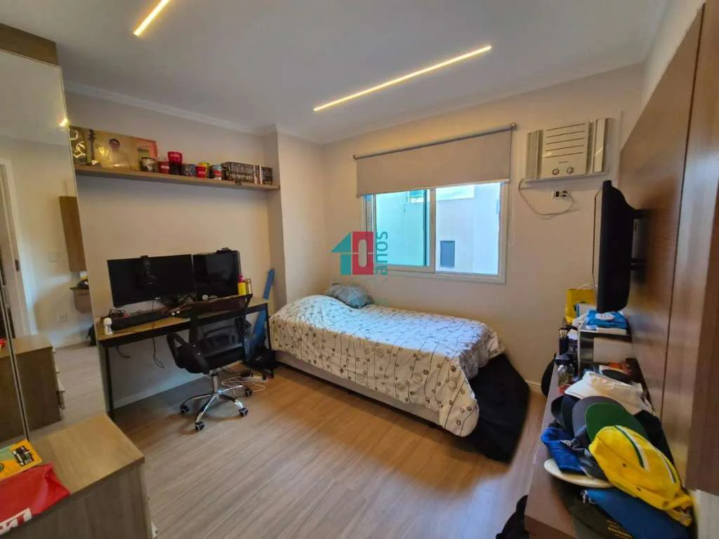 Furnished apartment, 470 m², with floor-to-ceiling windows — photo 20