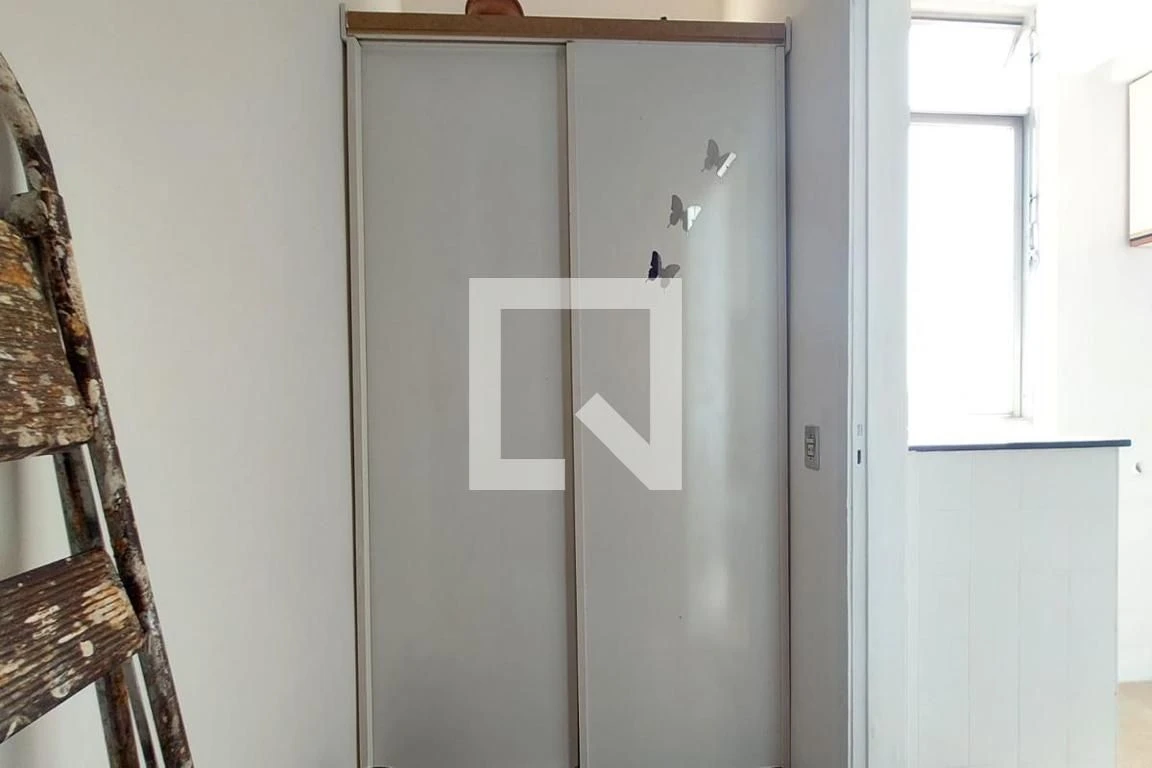2-bedroom apartment in a building with a pool — photo 64
