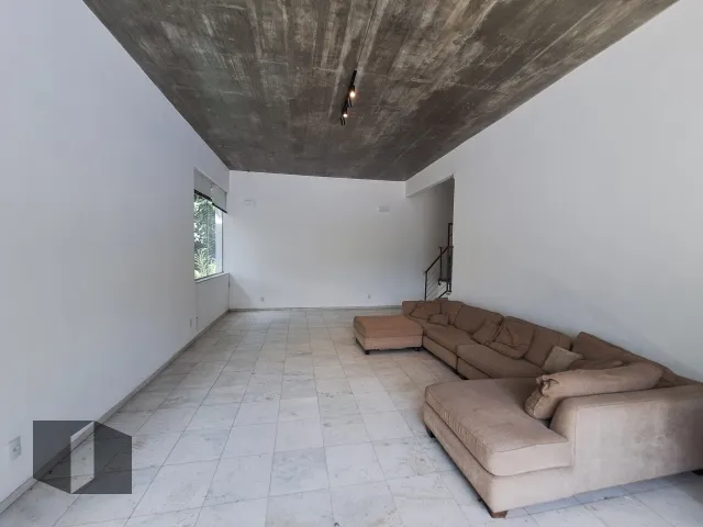 House with 4 bedrooms and 5 bathrooms, gas kitchen — photo 11
