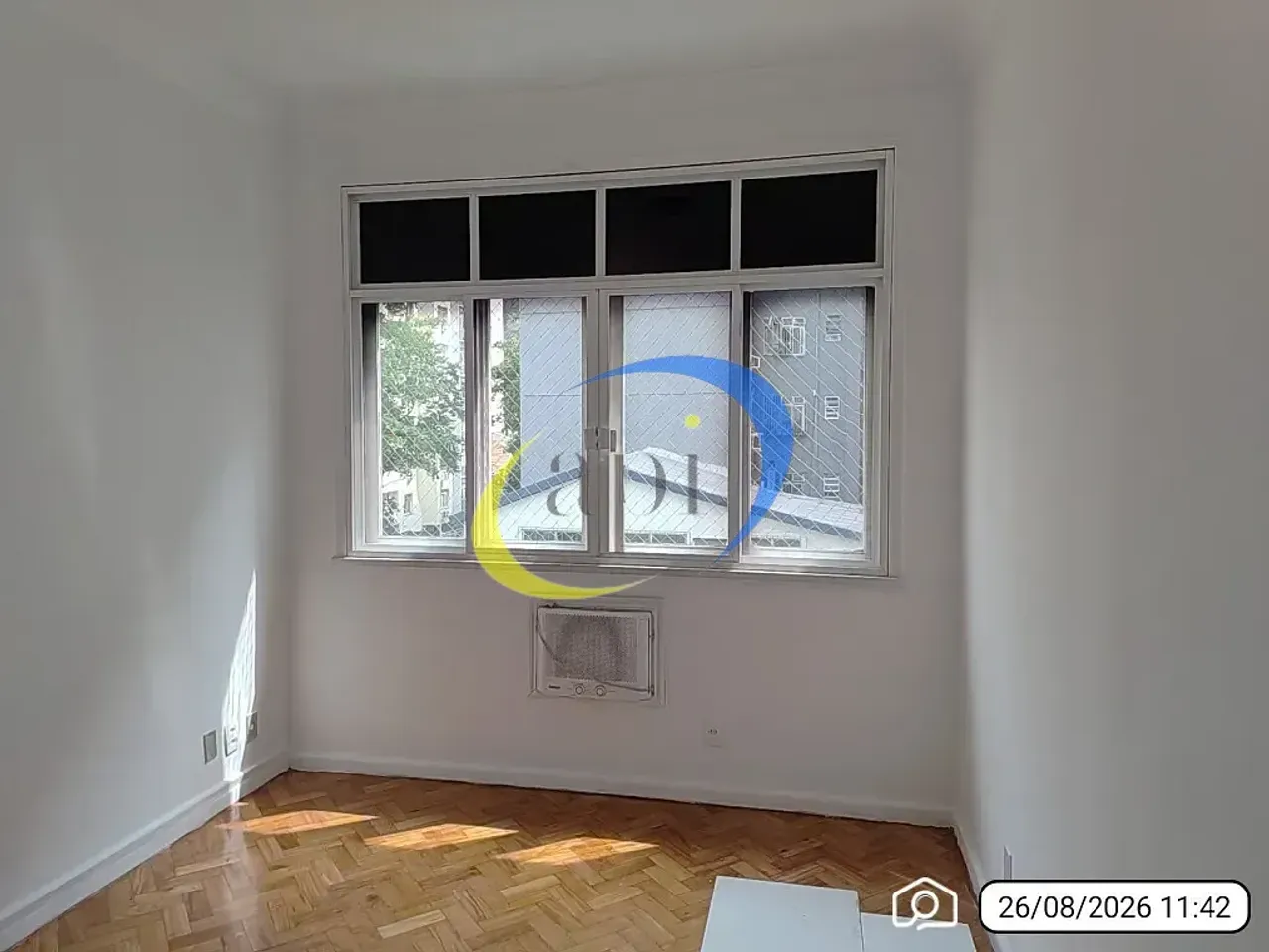 2-bedroom apartment with 2 bathrooms and air conditioning — photo 4