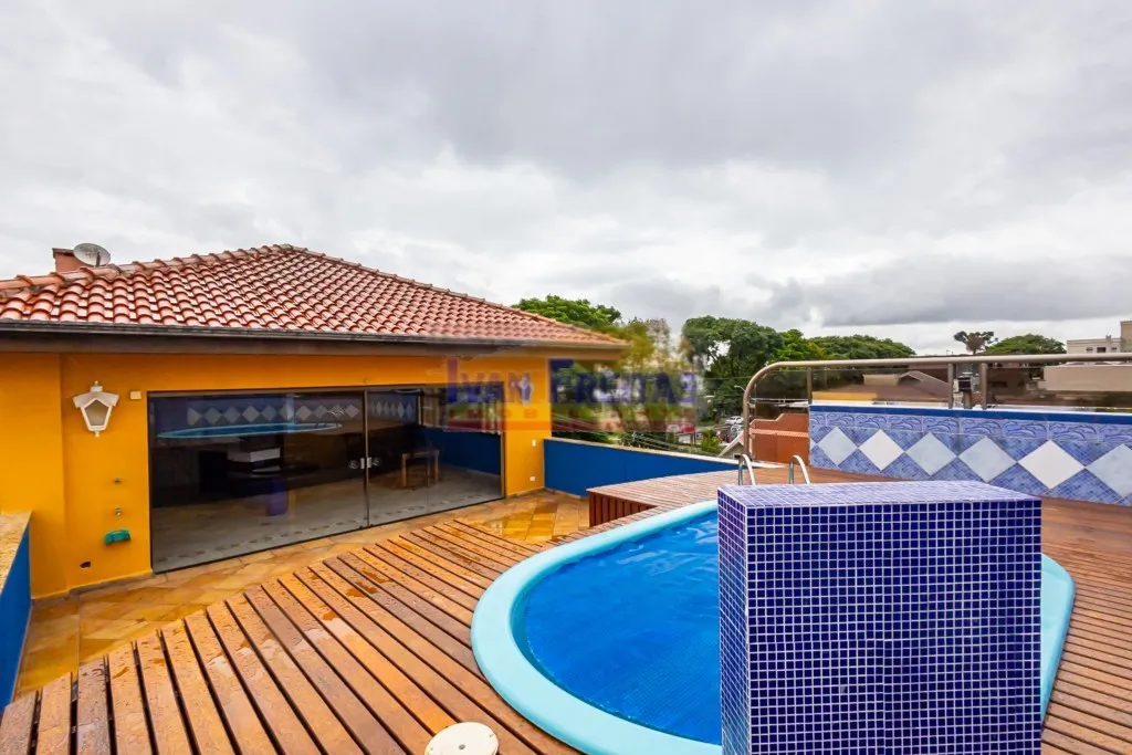 House with 5 bedrooms and balcony, plus 5 parking spots — photo 79