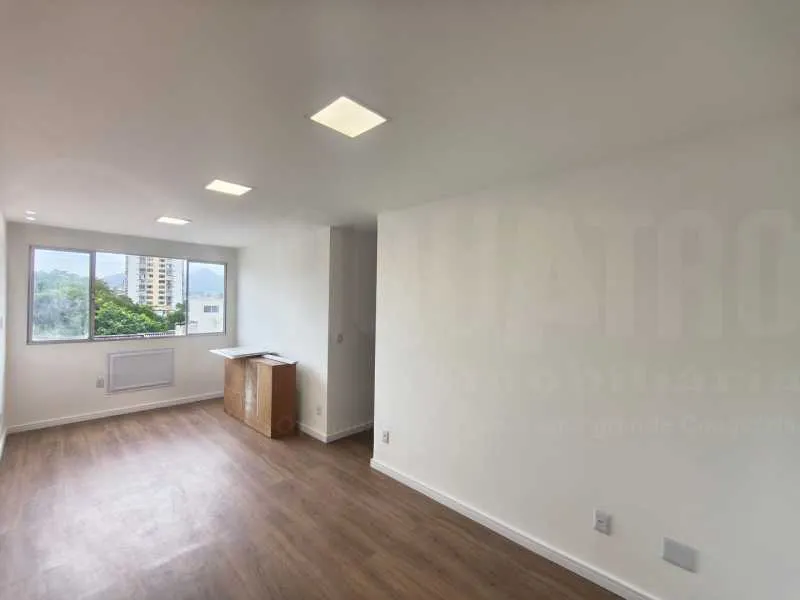 3-bedroom apartment with a mountain view — photo 24