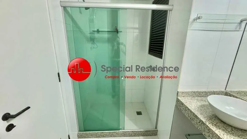 Apartamento de 2 quartos e 2 banheiros com cozinha separada — photo 18